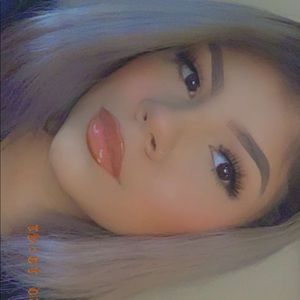 Meet your Posher, Nayeli